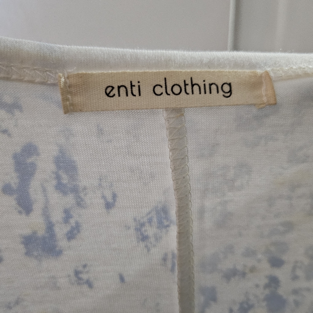 Tank - Picture 3 of 3